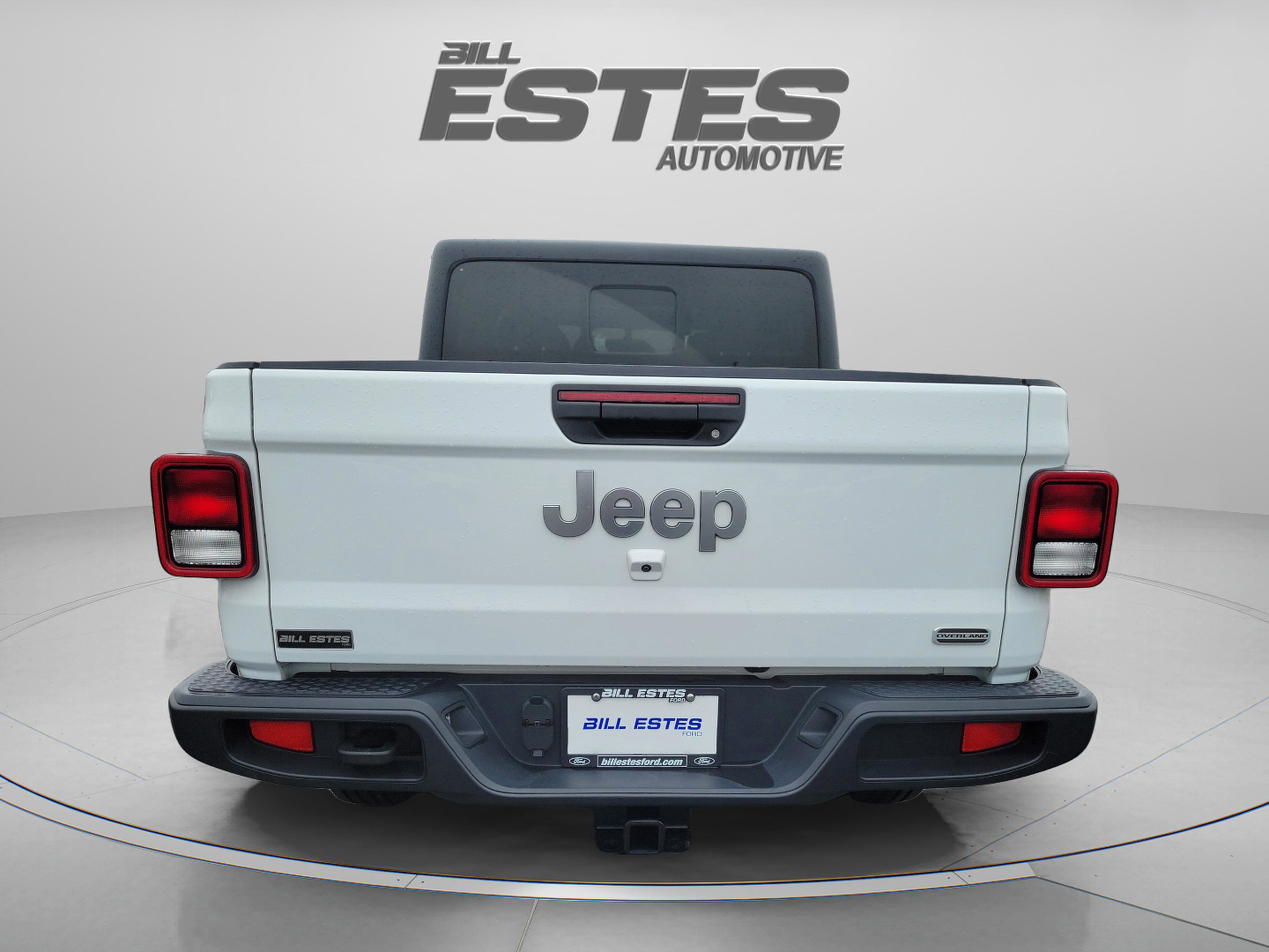 Used 2022 Jeep Gladiator Overland w/ Cold Weather Group image 3