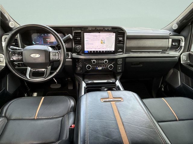 Certified 2023 Ford F450 Platinum w/ FX4 Off-Road Package image 14