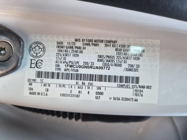 Certified 2024 Ford Escape Active AWD/4WD image 25
