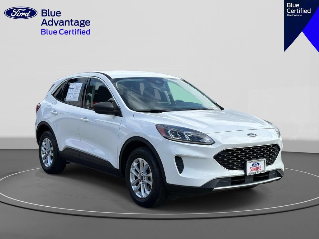 Certified 2022 Ford Escape SE w/ Convenience Package AWD/4WD image 4