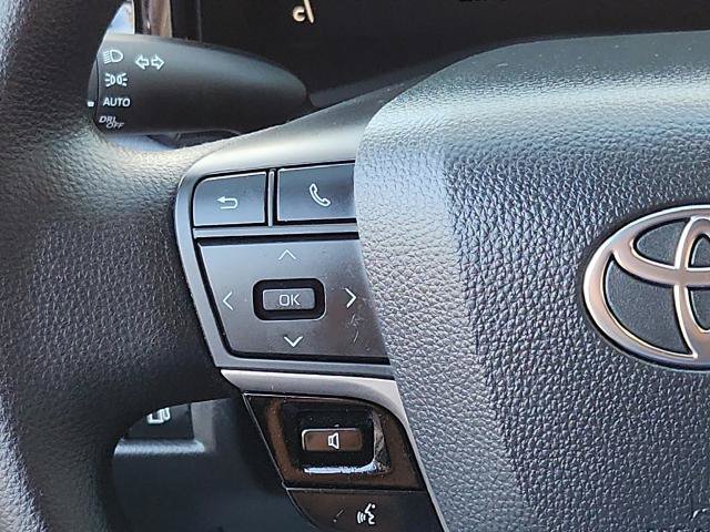 Used 2026 Toyota Camry LE w/ Convenience Package FWD image 14