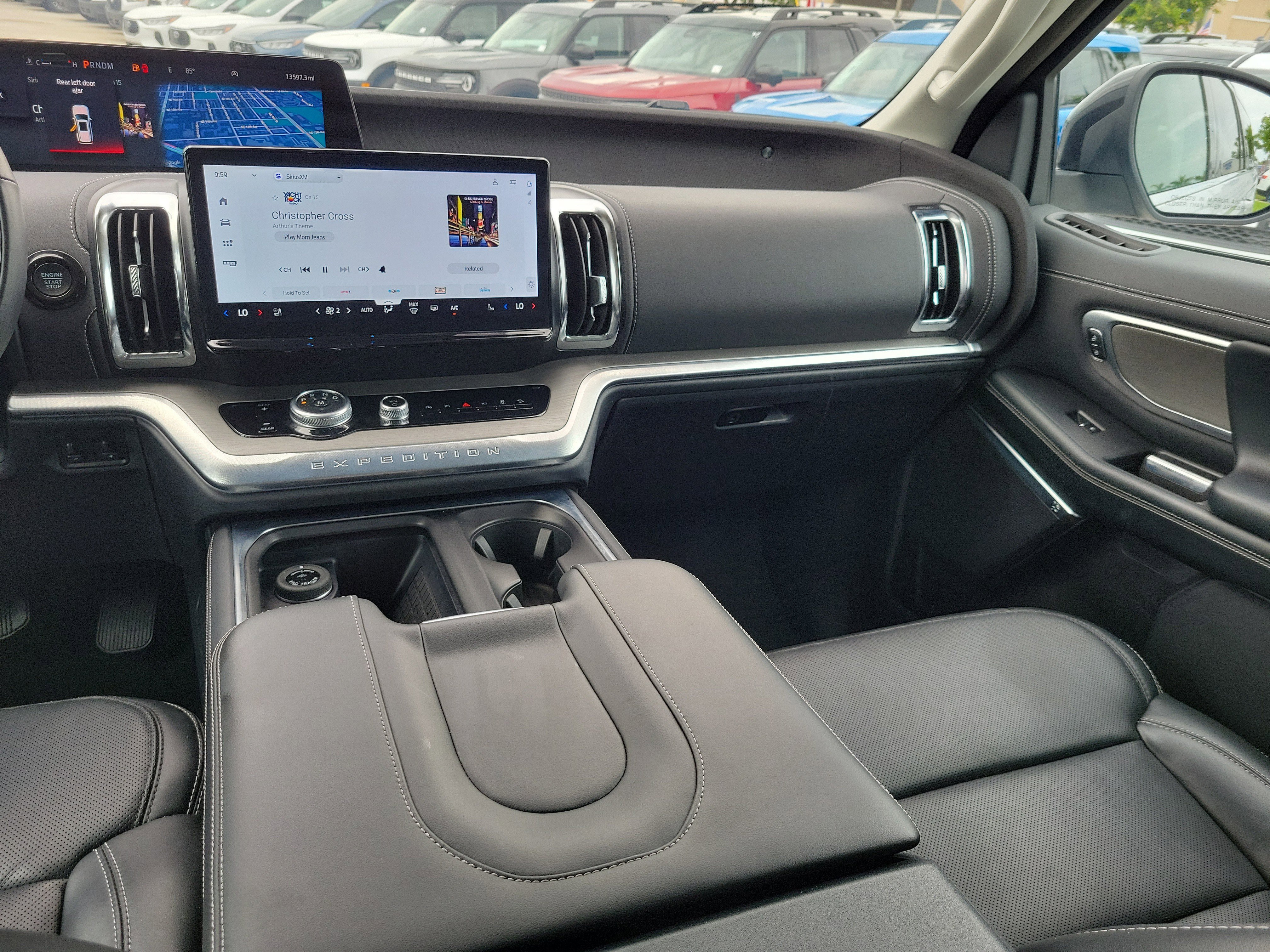 Certified 2025 Ford Expedition Platinum AWD/4WD image 21