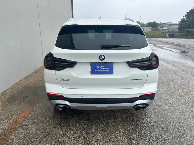Used 2024 BMW X3 sDrive30i w/ Convenience Package image 3