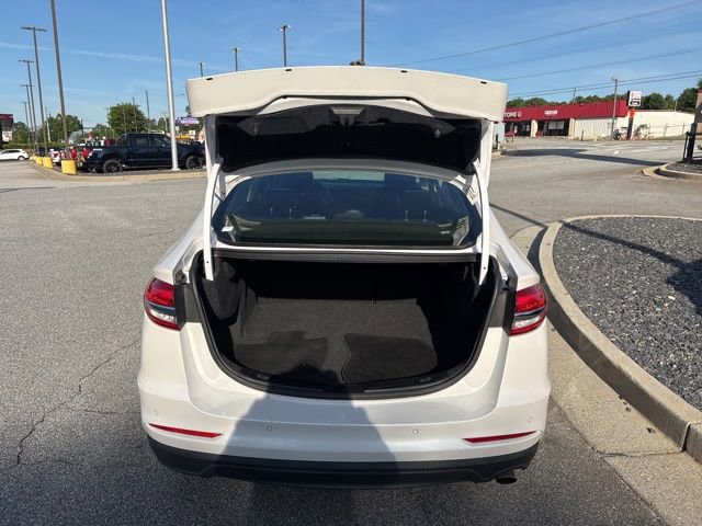 Certified 2019 Ford Fusion SE w/ Equipment Group 151A FWD image 28