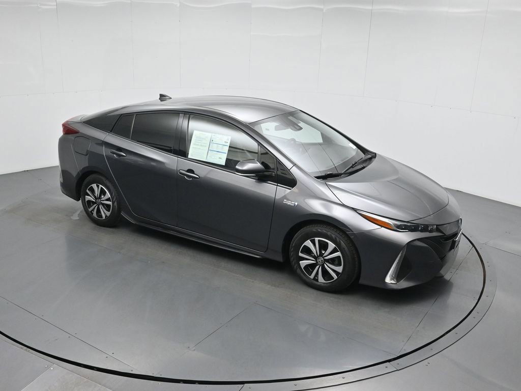Used 2018 Toyota Prius Prime Plus image 4