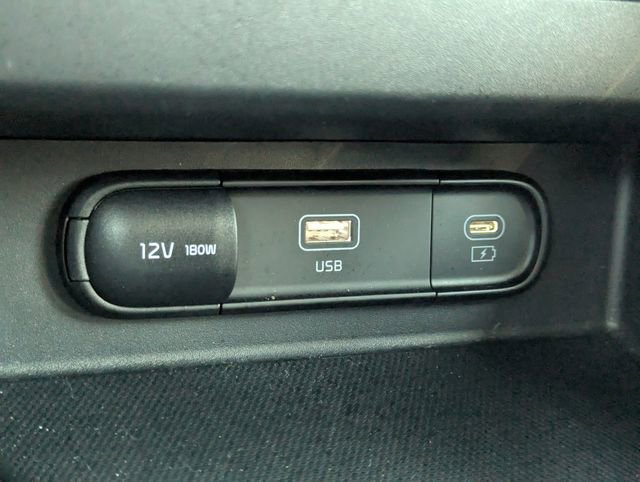 Used 2024 Kia Seltos EX image 23