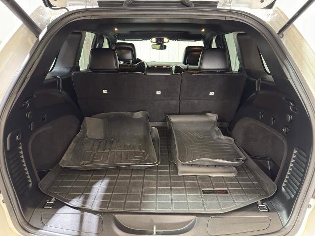 Used 2019 Jeep Grand Cherokee Altitude image 9