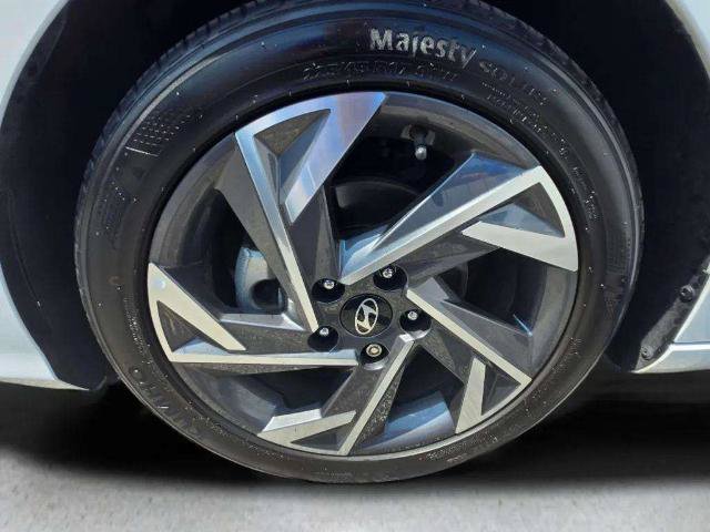 Used 2024 Hyundai Elantra SEL w/ Convenience Package FWD image 28
