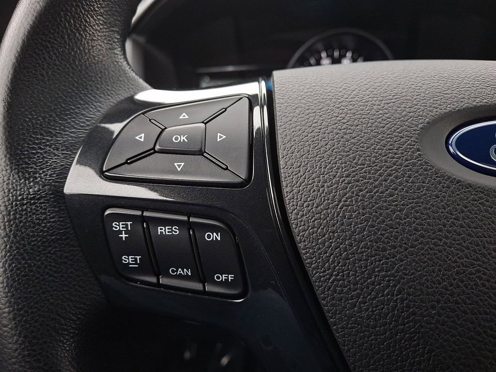 Certified 2017 Ford Explorer XLT w/ Equipment Group 202A image 23