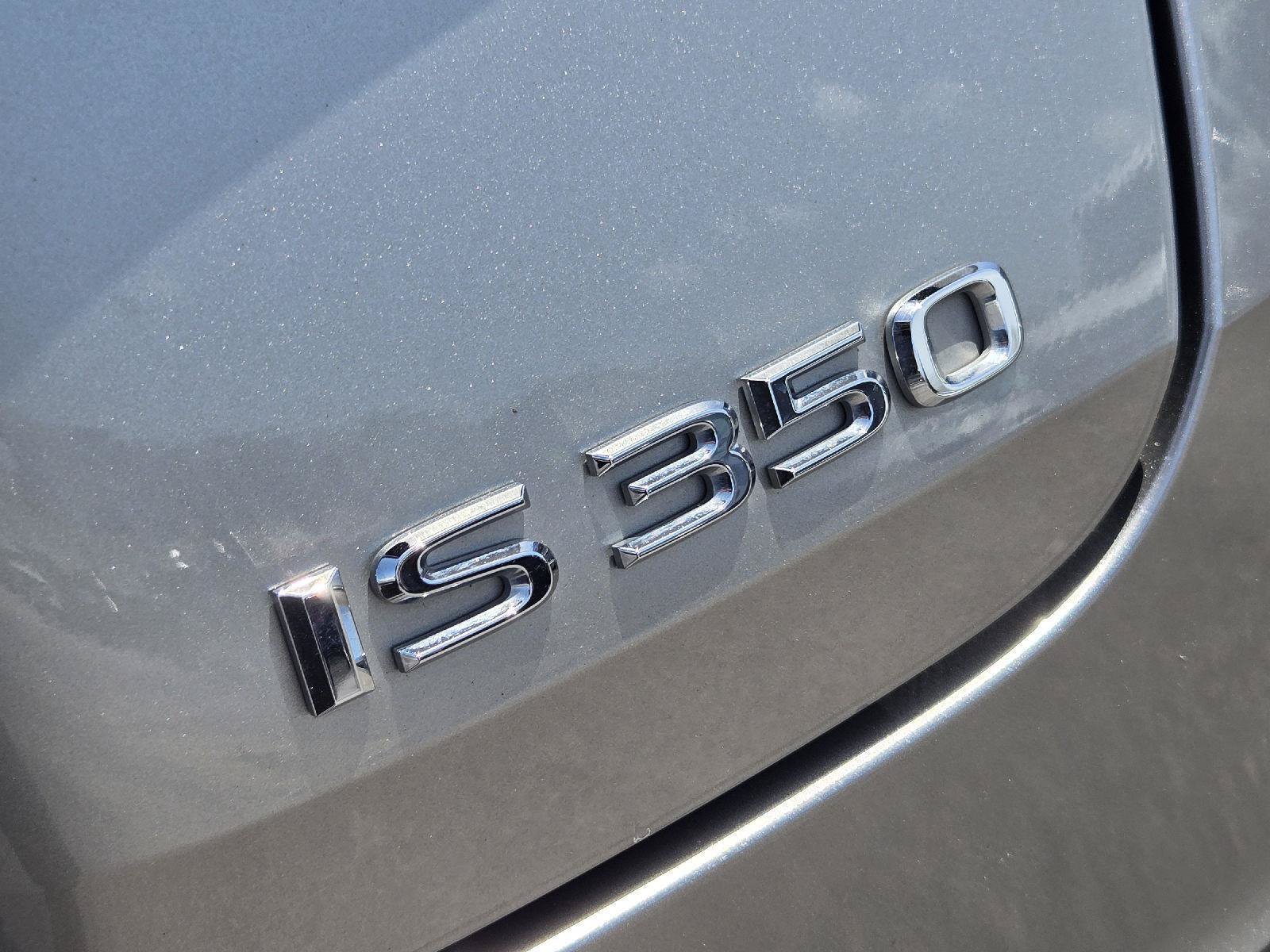 Used 2022 Lexus IS 350 F Sport w/ Dynamic Handling Package RWD image 12