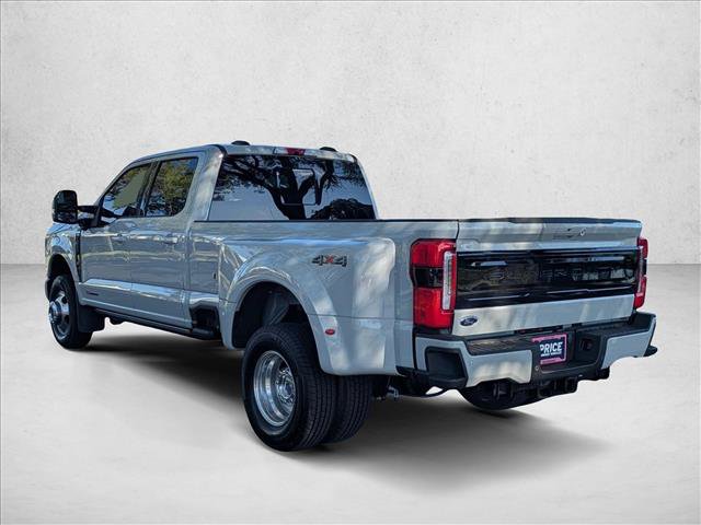 Certified 2026 Ford F350 Platinum AWD/4WD image 7
