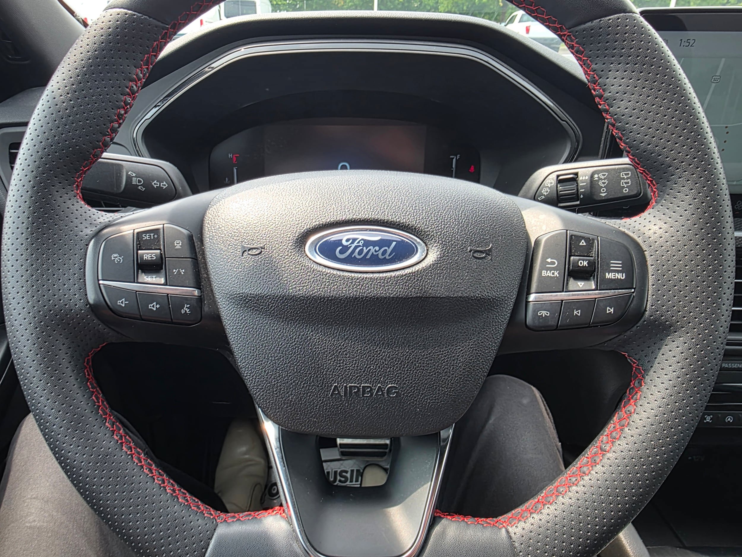 Certified 2023 Ford Escape ST-Line w/ Tech Pack #1 AWD/4WD image 14