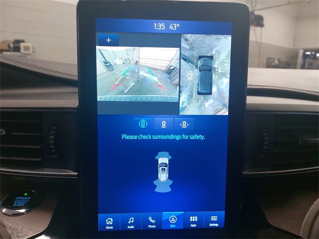 Certified 2021 Ford Explorer Platinum w/ Equipment Group 601A image 23