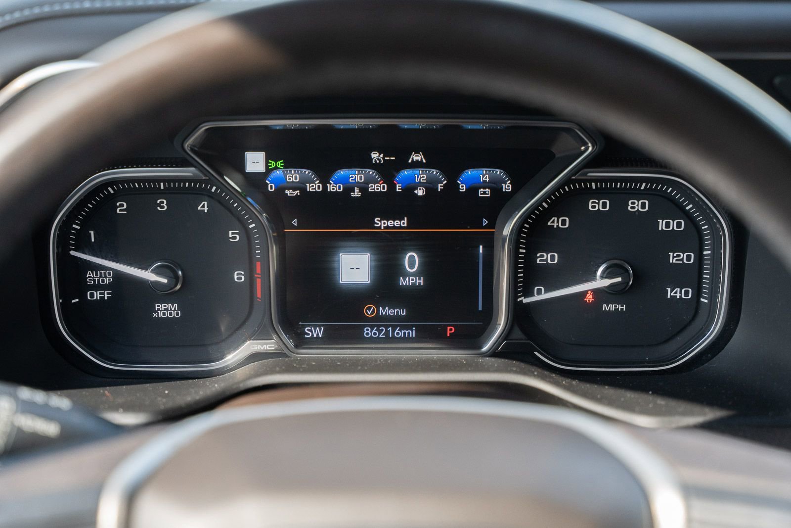 Used 2021 GMC Yukon Denali w/ Denali Premium Package RWD image 29