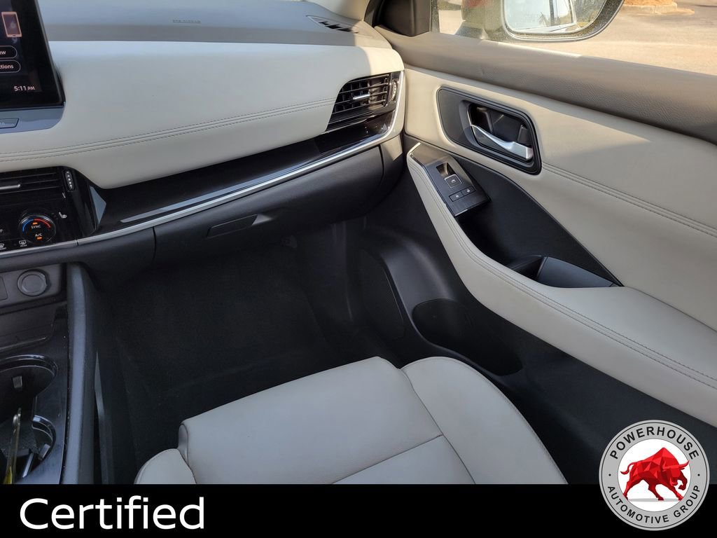 Used 2024 Nissan Rogue SL w/ SL Premium Package image 21