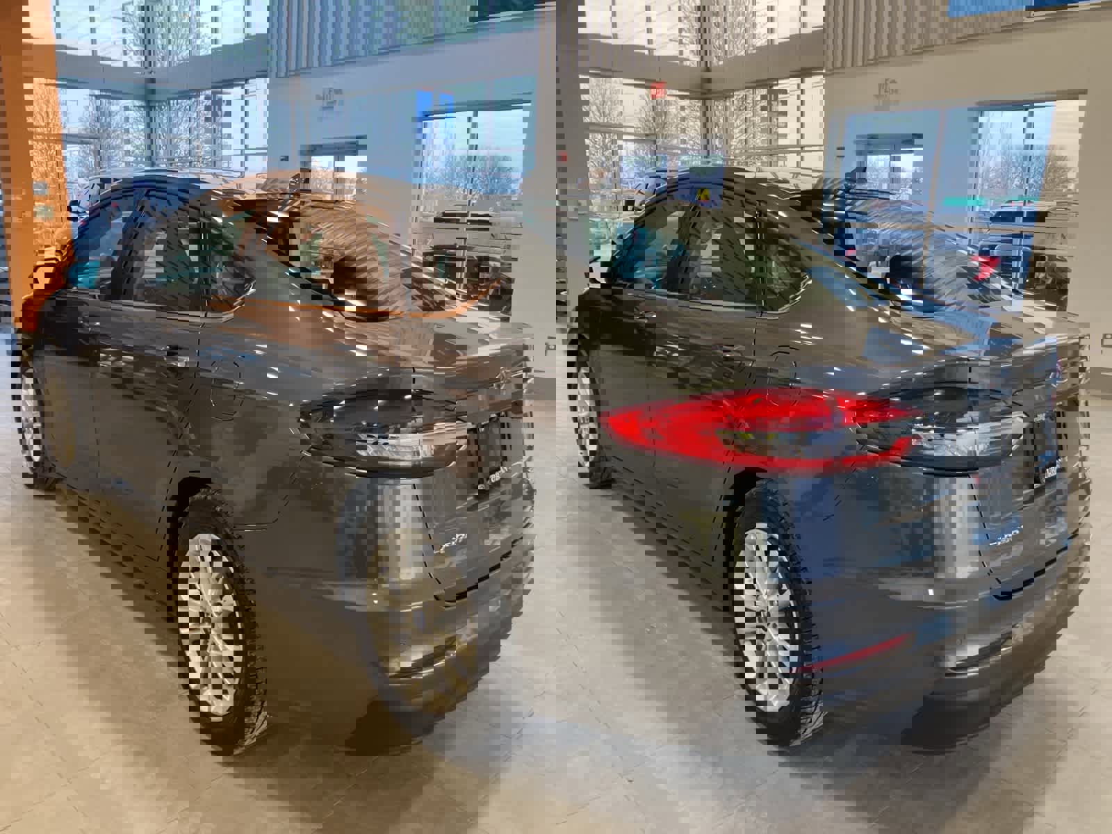 Certified 2020 Ford Fusion SE image 7