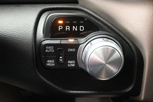 Used 2019 RAM 1500 Laramie AWD/4WD image 13