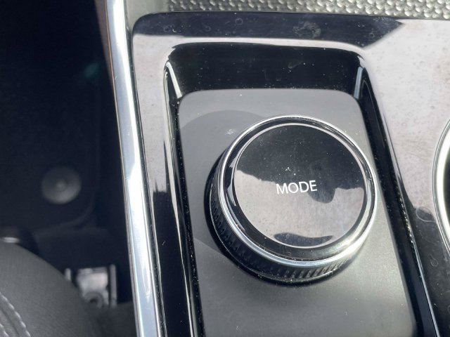 Used 2026 Chevrolet Equinox LT FWD image 31