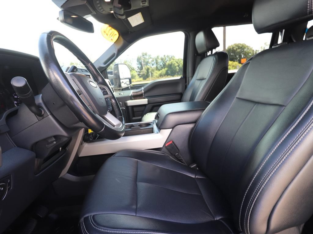 Certified 2022 Ford F250 Lariat AWD/4WD image 2