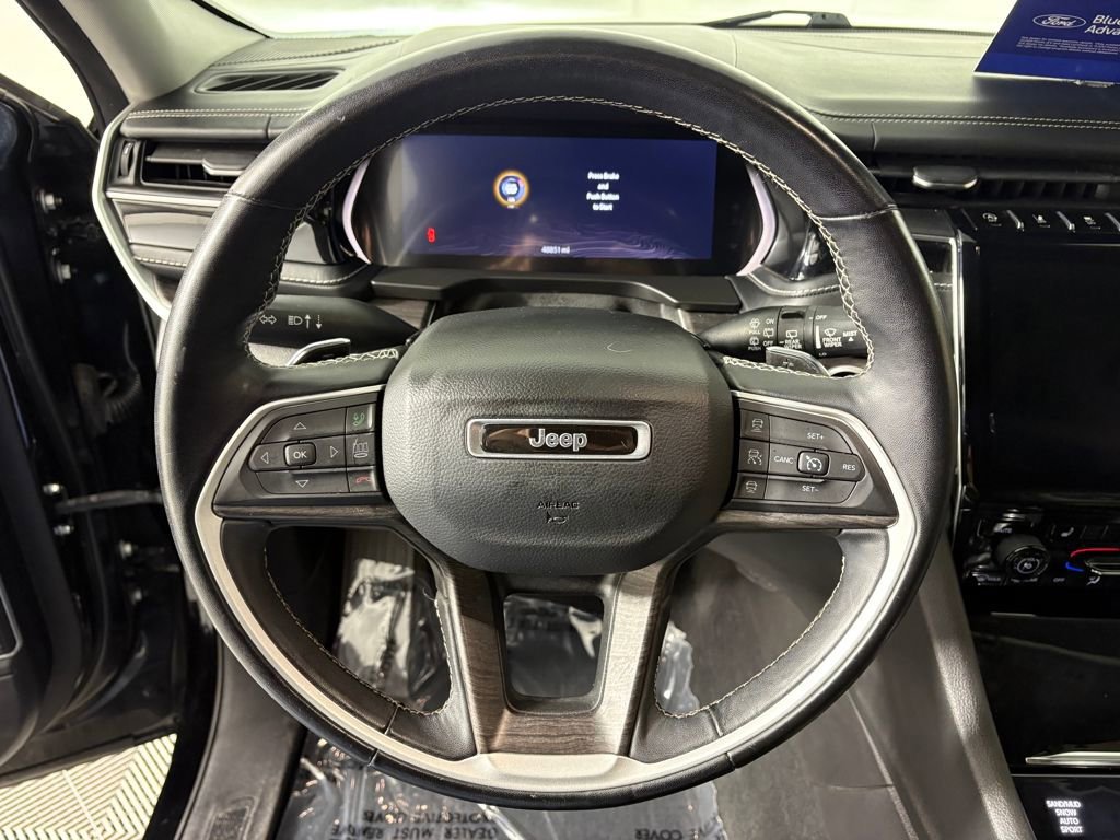 Used 2022 Jeep Grand Cherokee L Limited image 17