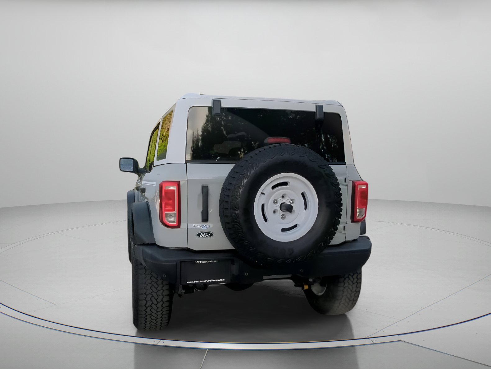 Certified 2026 Ford Bronco Heritage Edition AWD/4WD image 24