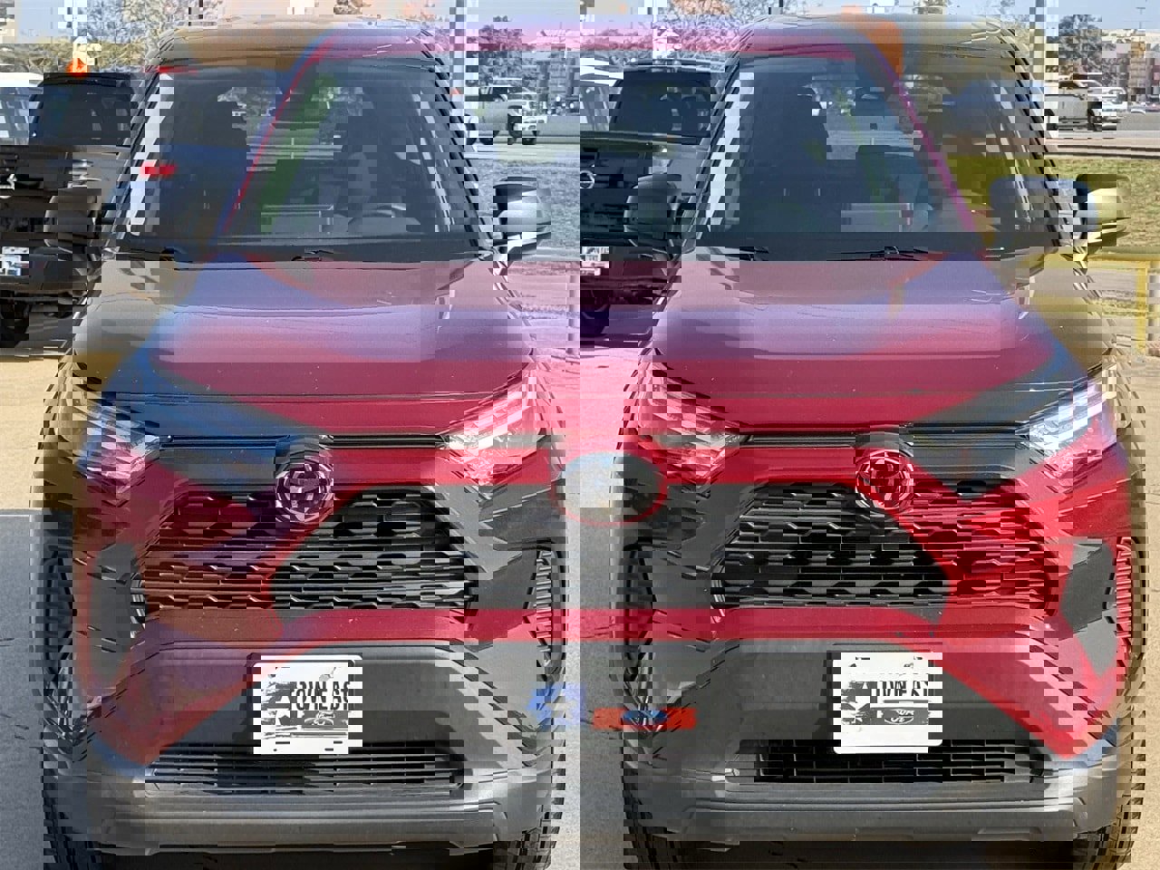 Used 2024 Toyota RAV4 LE image 8