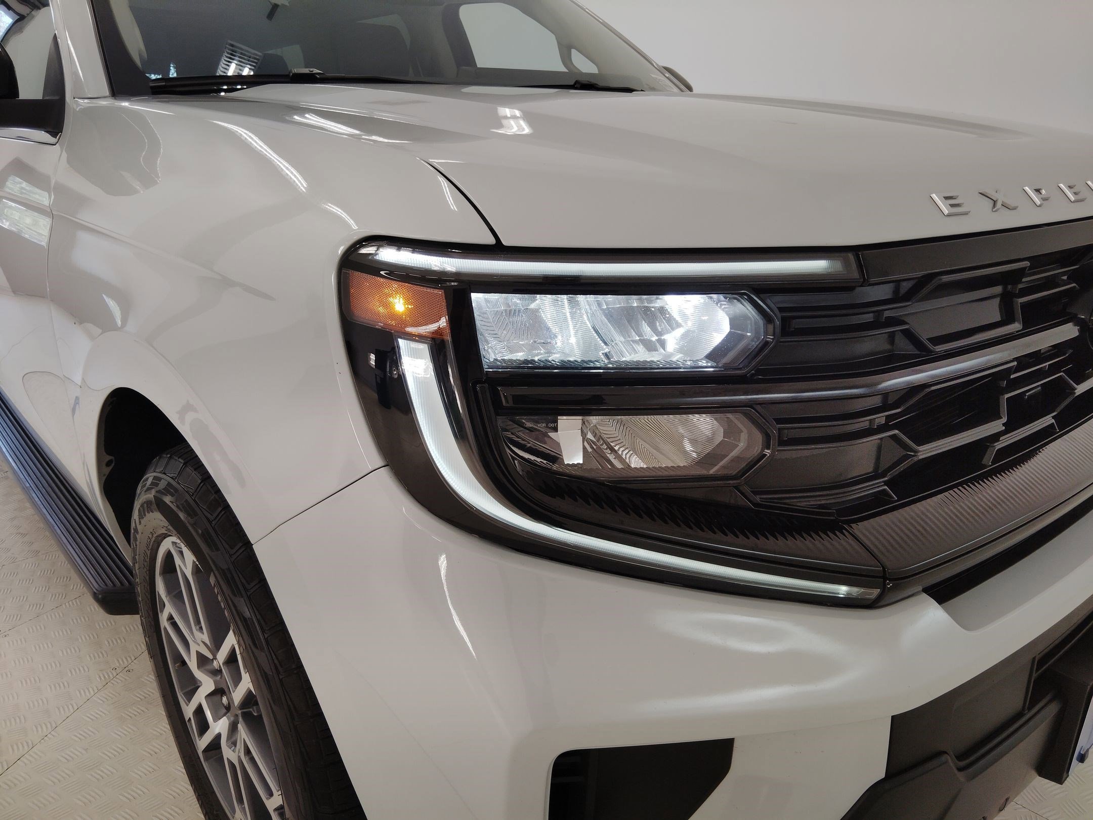 Certified 2025 Ford Expedition Max Active image 11