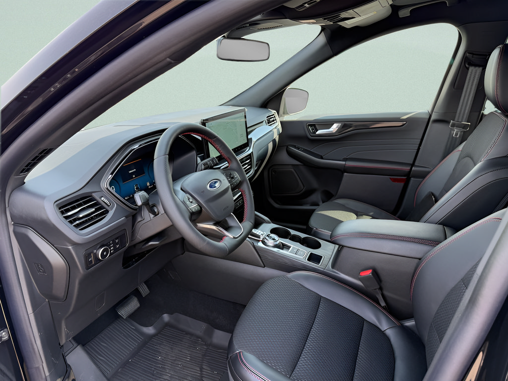 Certified 2025 Ford Escape ST-Line Elite w/ Class II Trailer Tow Package AWD/4WD image 4