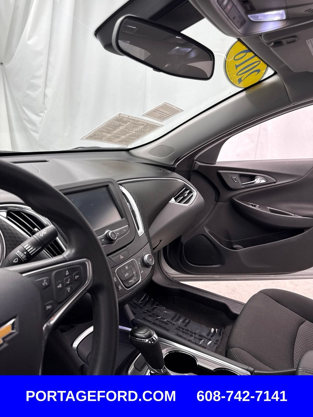 Used 2018 Chevrolet Malibu LT FWD image 20