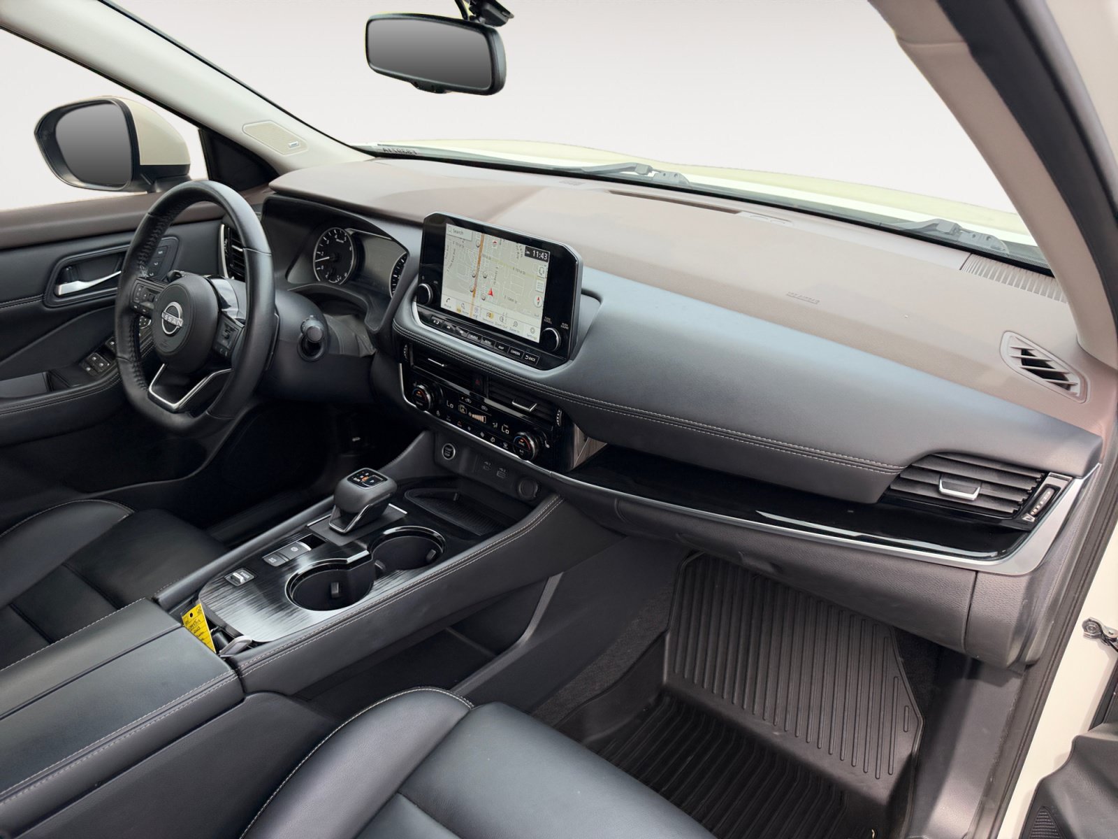 Used 2023 Nissan Rogue SL w/ SL Premium Package FWD image 15