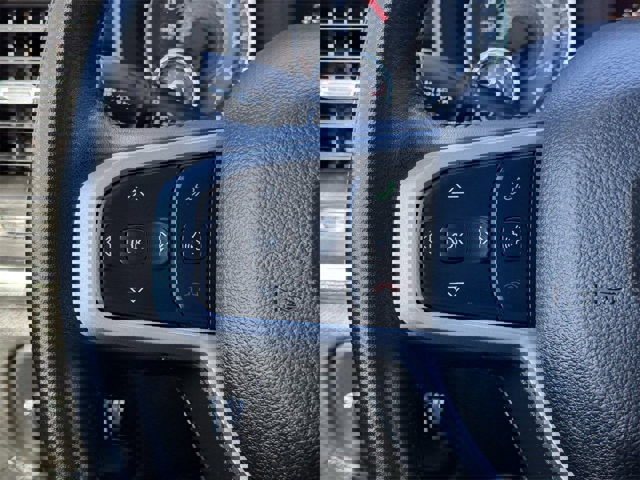 Used 2023 RAM 1500 Big Horn image 13