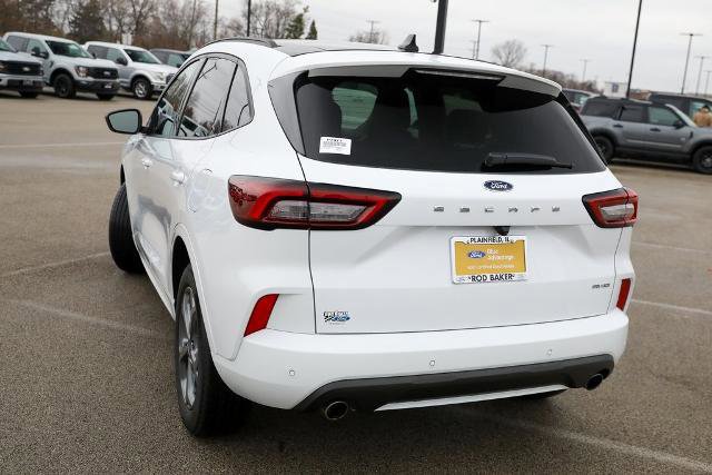 Certified 2023 Ford Escape ST-Line w/ Tech Pack #1 image 4