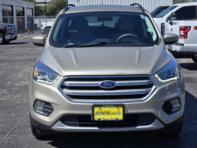 Certified 2017 Ford Escape SE w/ Equipment Group 201A image 8