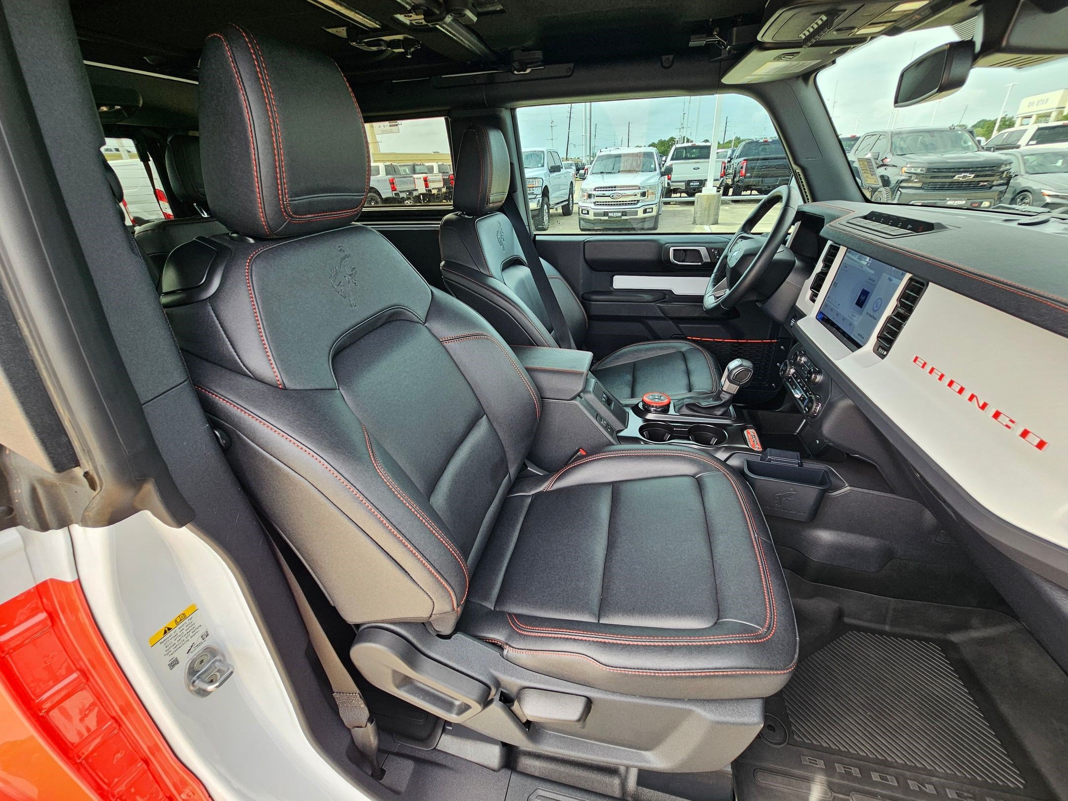 Certified 2025 Ford Bronco Stroppe Edition AWD/4WD image 31