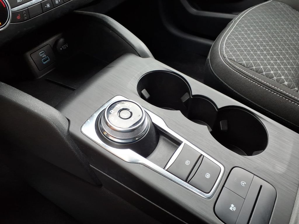 Certified 2023 Ford Escape Active AWD/4WD image 13