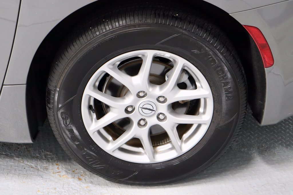 Used 2025 Chrysler Pacifica Select FWD image 19