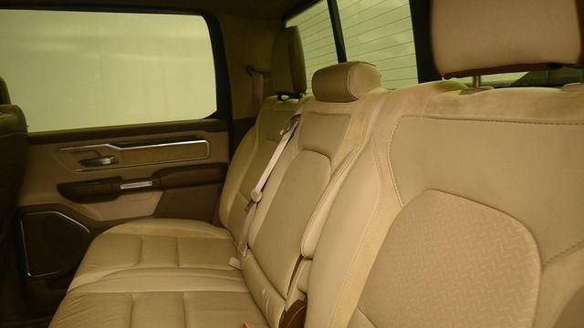 Used 2020 RAM 1500 Laramie AWD/4WD image 12