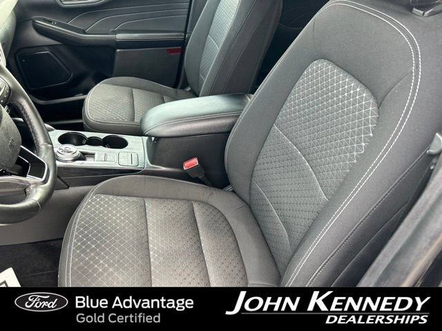 Certified 2023 Ford Escape Active AWD/4WD image 15