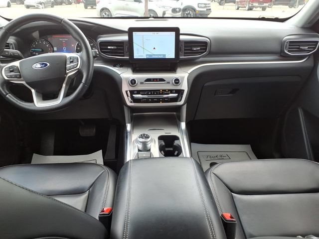 Certified 2021 Ford Explorer XLT w/ Equipment Group 202A AWD/4WD image 13