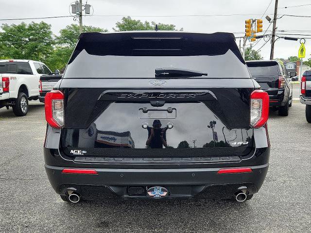 Certified 2022 Ford Explorer ST-Line w/ Class IV Trailer Tow Package image 3