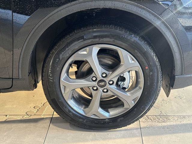 Certified 2025 Ford Escape ST-Line w/ Tech Pack #1 AWD/4WD image 36