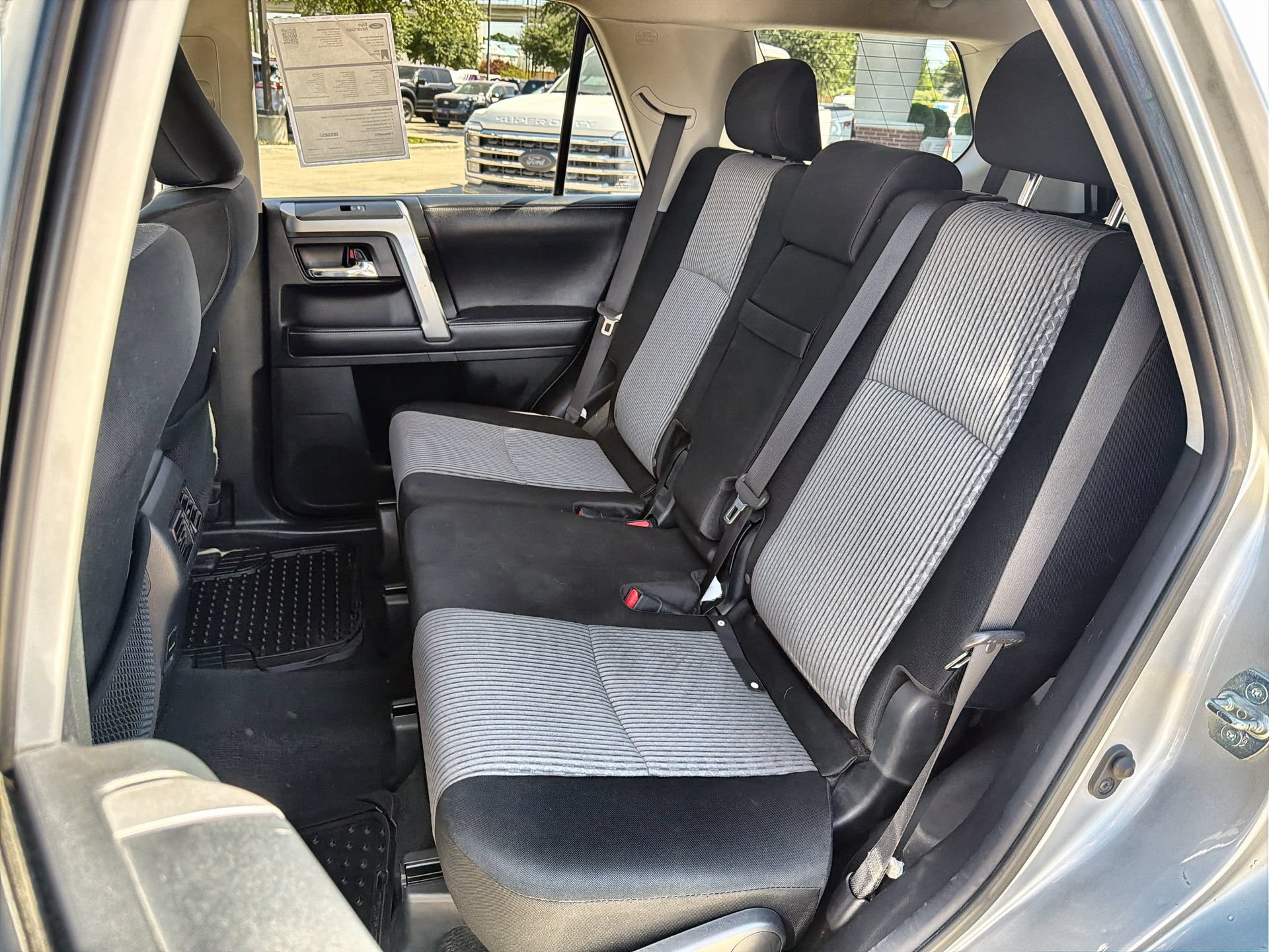 Used 2018 Toyota 4Runner SR5 RWD image 22
