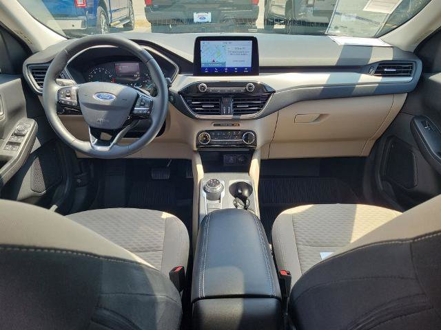 Certified 2022 Ford Escape SE w/ Cold Weather Package AWD/4WD image 14