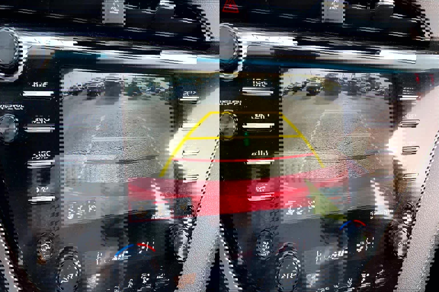 Used 2019 Toyota Camry XSE image 24