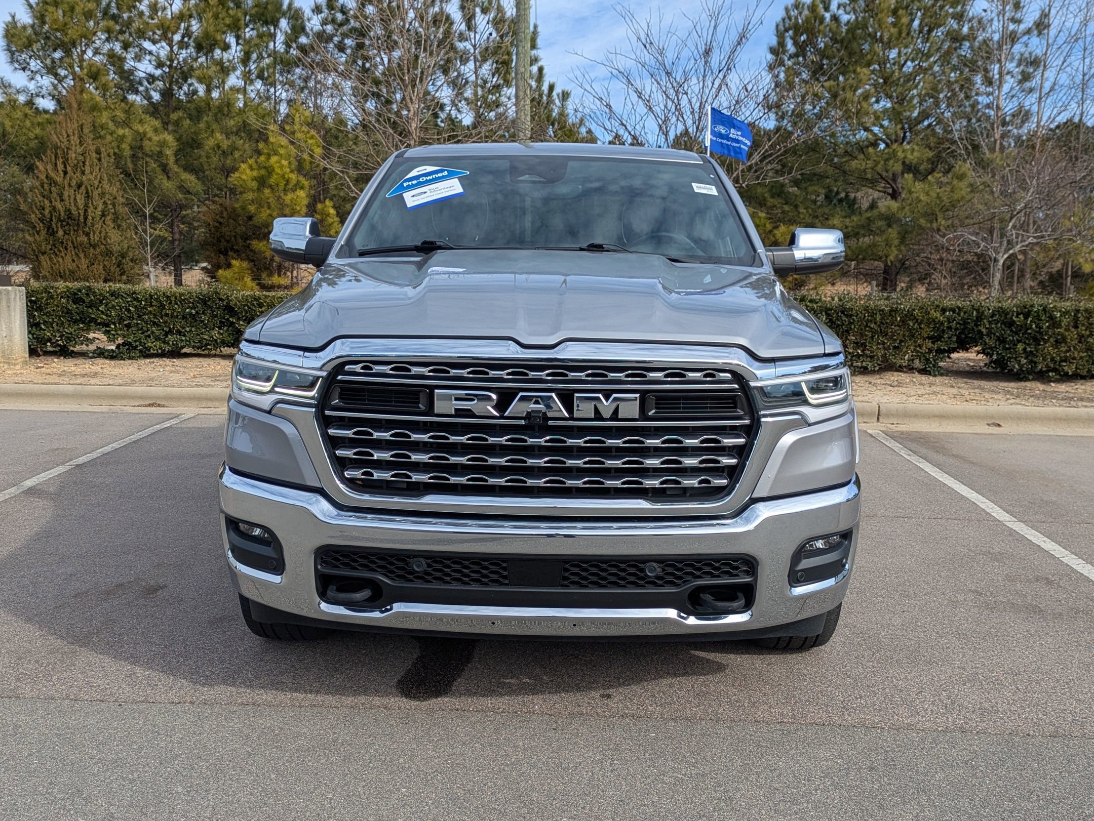 Used 2025 RAM 1500 Limited image 11