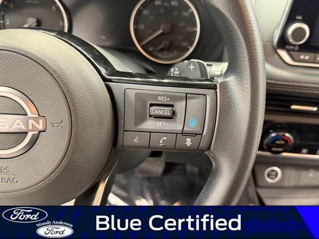 Used 2023 Nissan Rogue SV FWD image 12