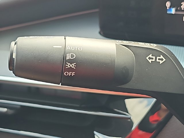 Used 2025 Nissan Murano SL AWD/4WD image 27