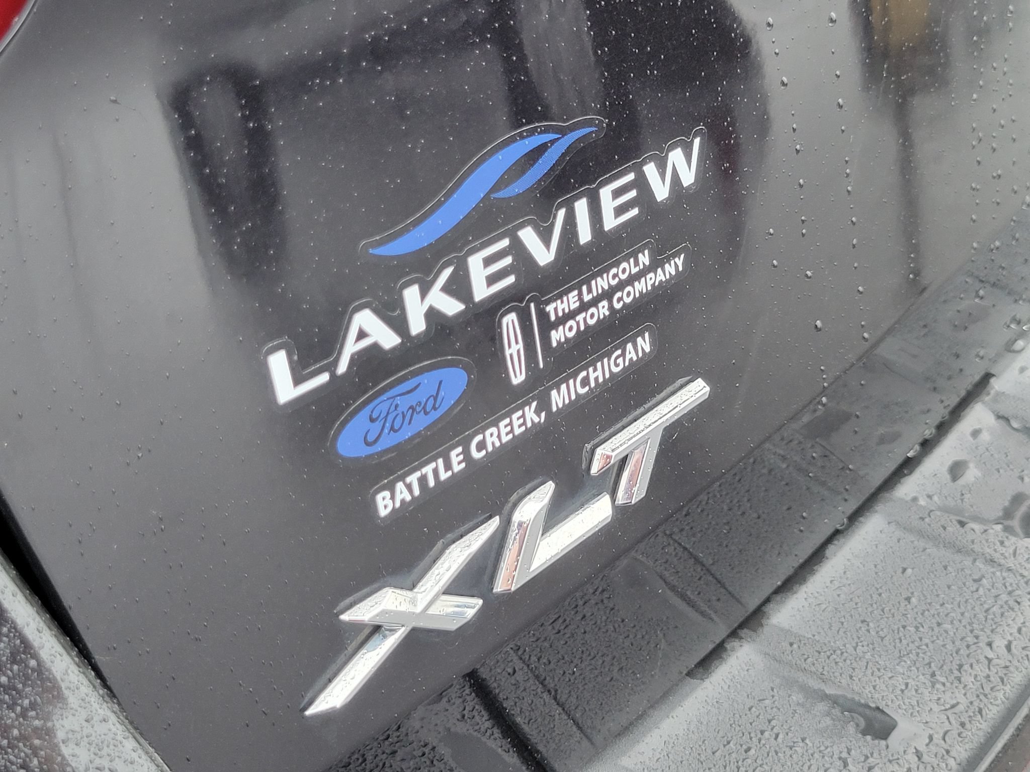 Certified 2024 Ford Explorer XLT w/ Equipment Group 202A AWD/4WD image 34