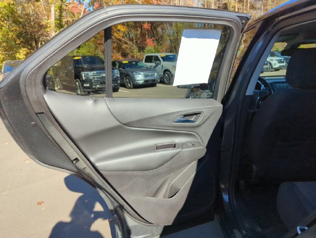 Used 2018 Chevrolet Equinox LT w/ LPO, Protection Package AWD/4WD image 24
