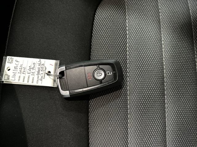 Certified 2024 Ford Edge SE w/ Black Appearance Package image 22